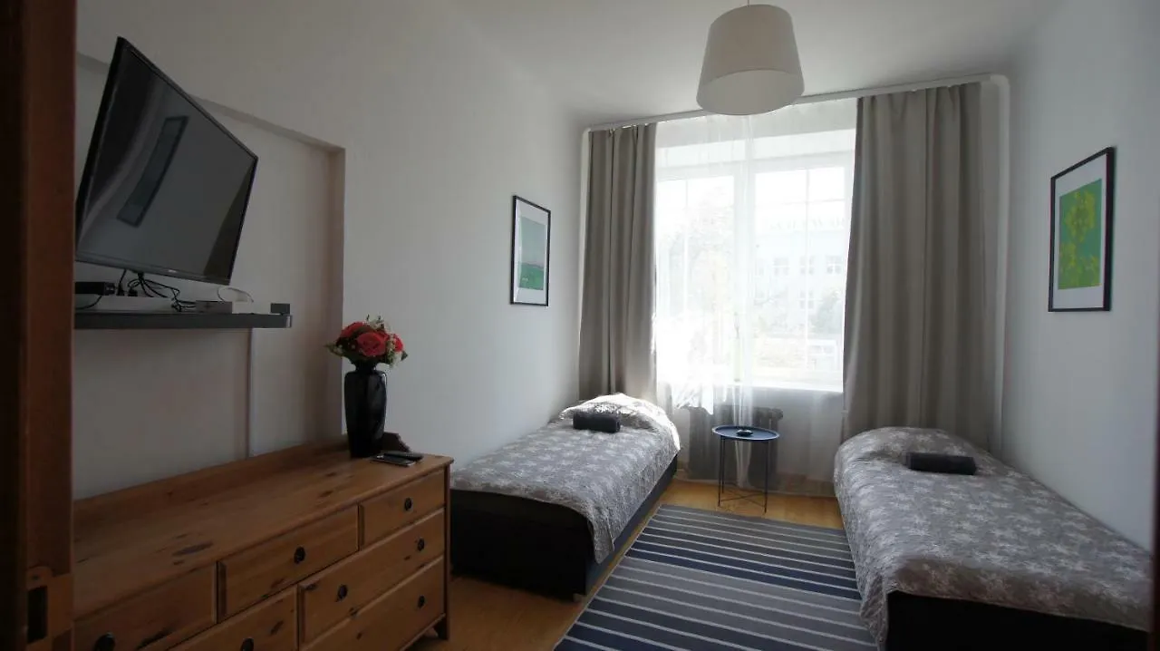 Homestay Wawelska Best Rest Apartment Warsaw